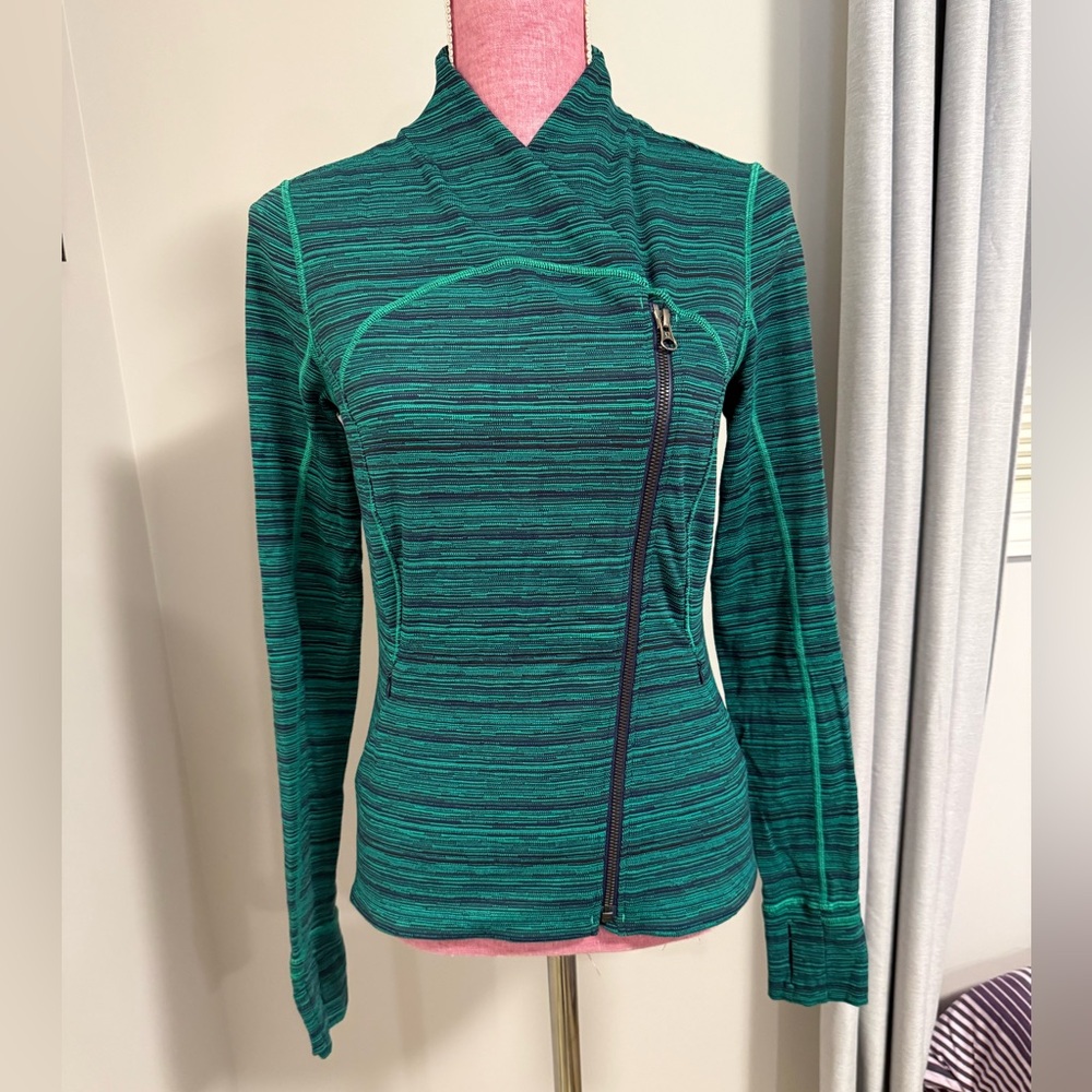 Lululemon Precision Jacket - Picture 1 of 4